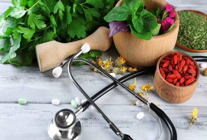 پنج شنبه های انجمن علمی با مروری بر شواهد طب سنتی ایران 
